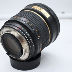 Samyang 85mm f/1.4 Aspherical IF Manual Focus X Nikon