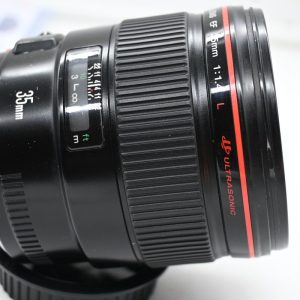 Canon EF 35mm f/1.4L