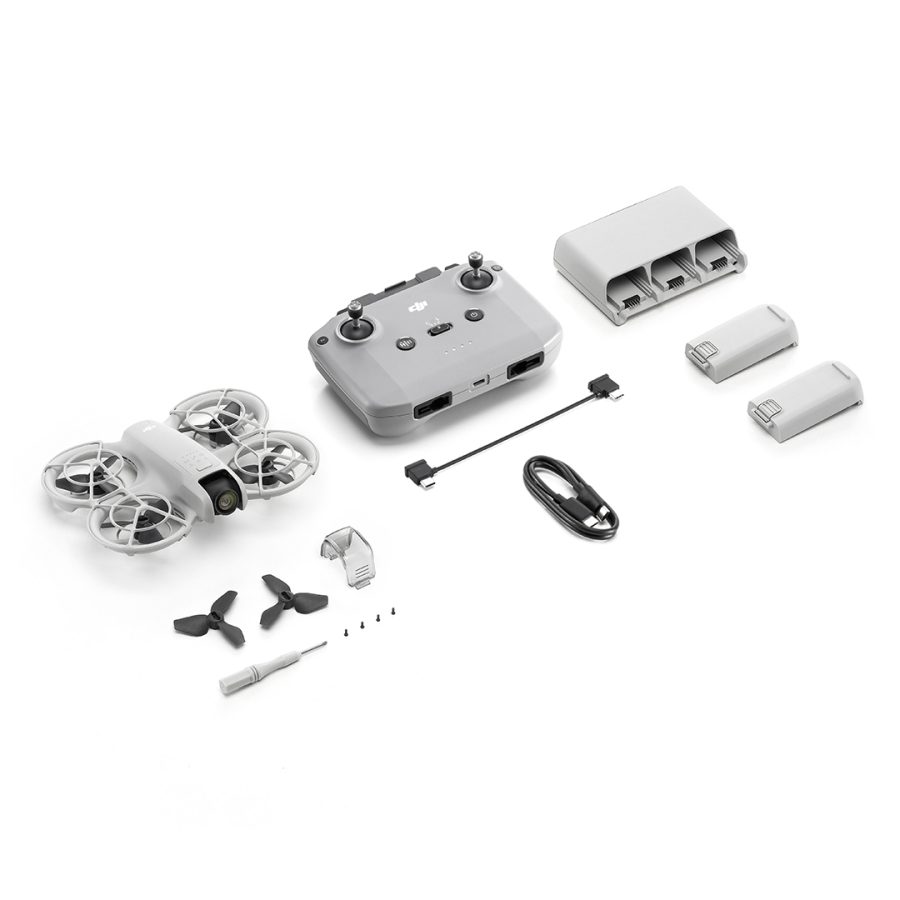 DJI Neo (Fly More Combo)