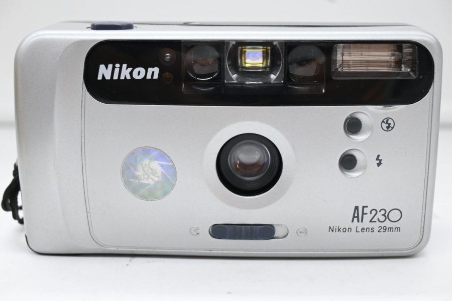 Nikon AF 230