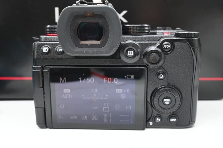 Panasonic S5 II Corpo