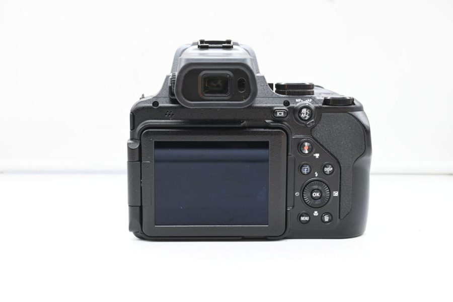 Nikon Coolpix P1000