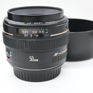 Canon EF 50mm f/1.4 USM