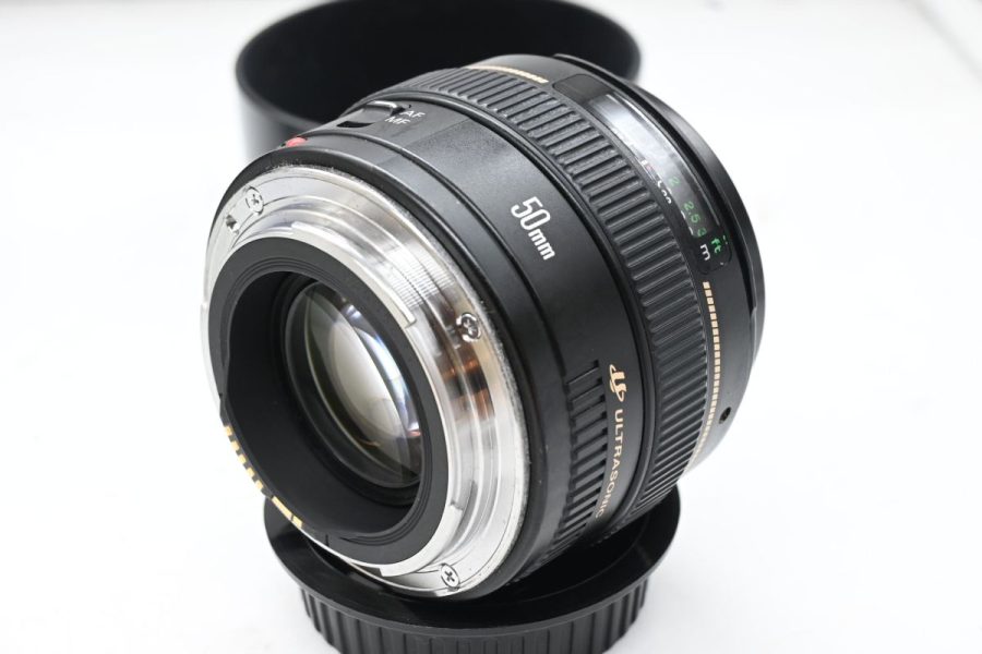 Canon EF 50mm f/1.4 USM