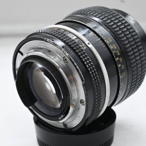 Nikon AF 60mm f/2.8 D Micro