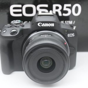 Canon EOS R50 con 18/45 DEMO