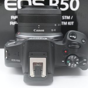 Canon EOS R50 con 18/45 DEMO