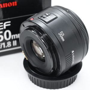 Canon EF 50mm f/1.8 II