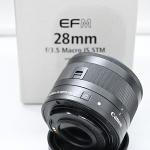 Canon EF-M 28mm f/3.5 Macro IS STM