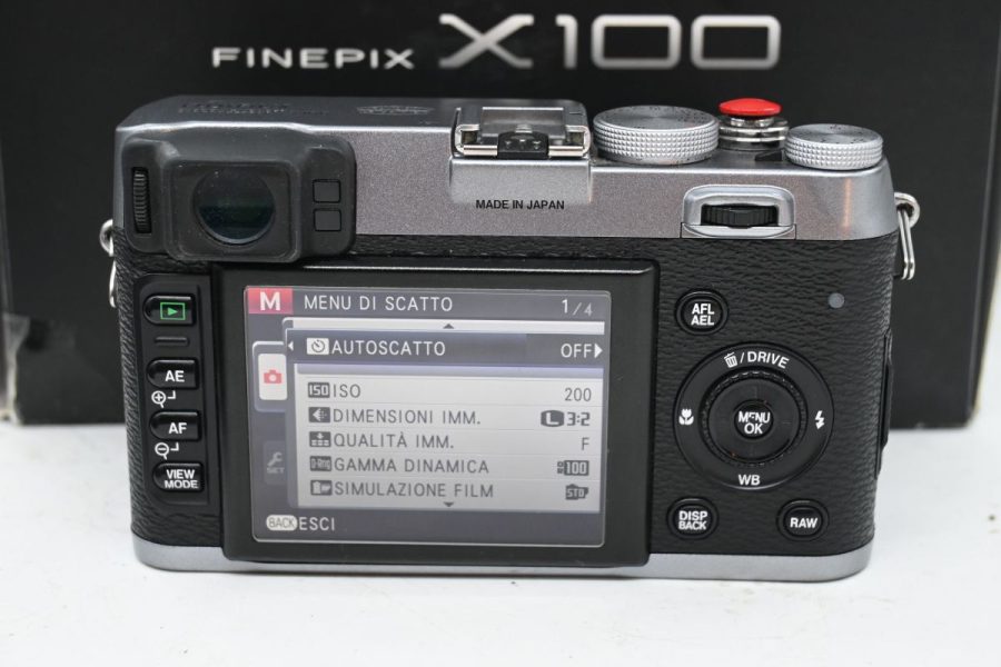 FujiFilm Finepix X100