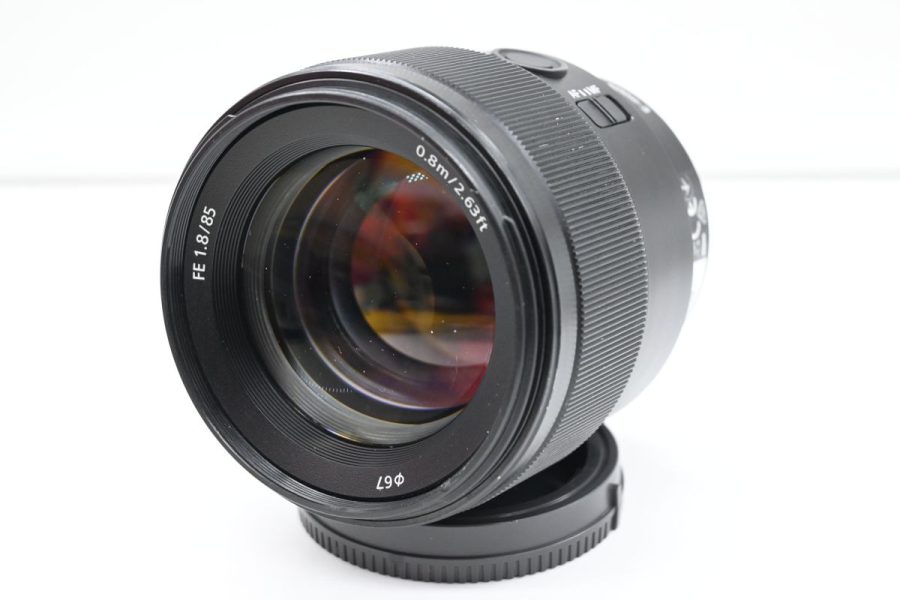 Sony FE 85mm f/1.8