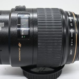 Canon EF 100mm f/2.8 Macro USM