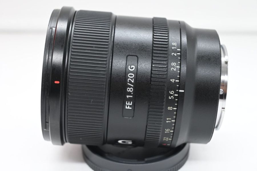 Sony FE 20mm f/1.8 G