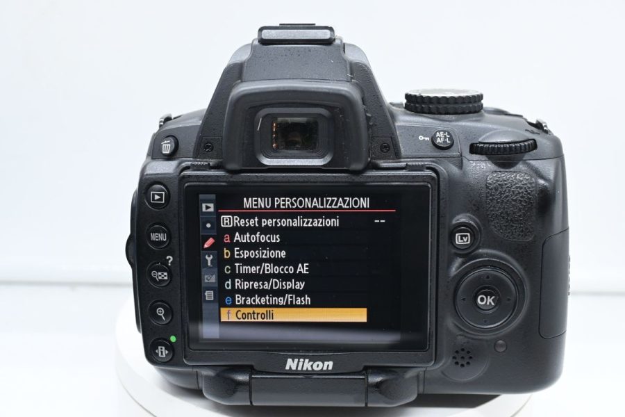 Nikon D5000 con 18/55